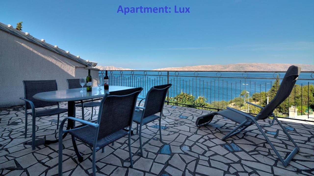 Senj Apartment Buitenkant foto