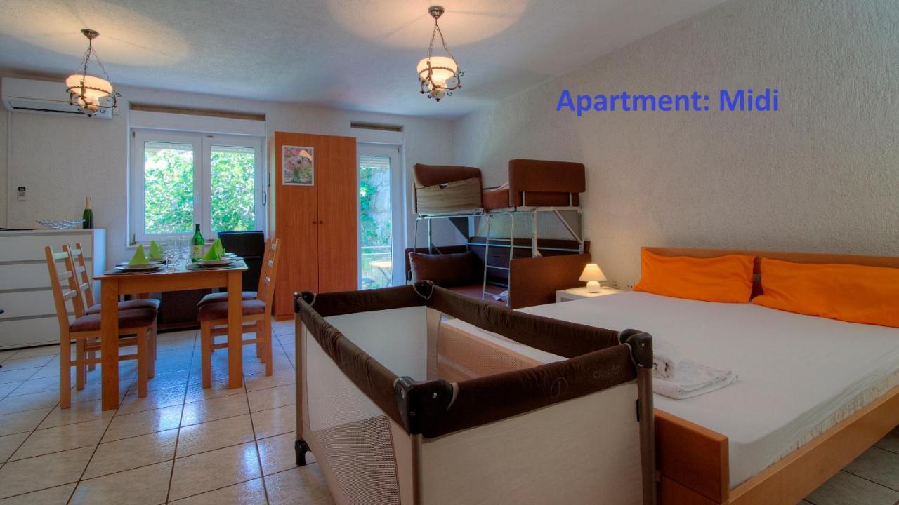 Senj Apartment Buitenkant foto