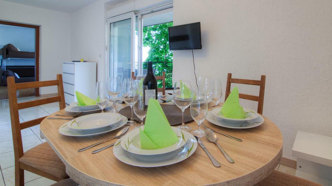 Senj Apartment Buitenkant foto