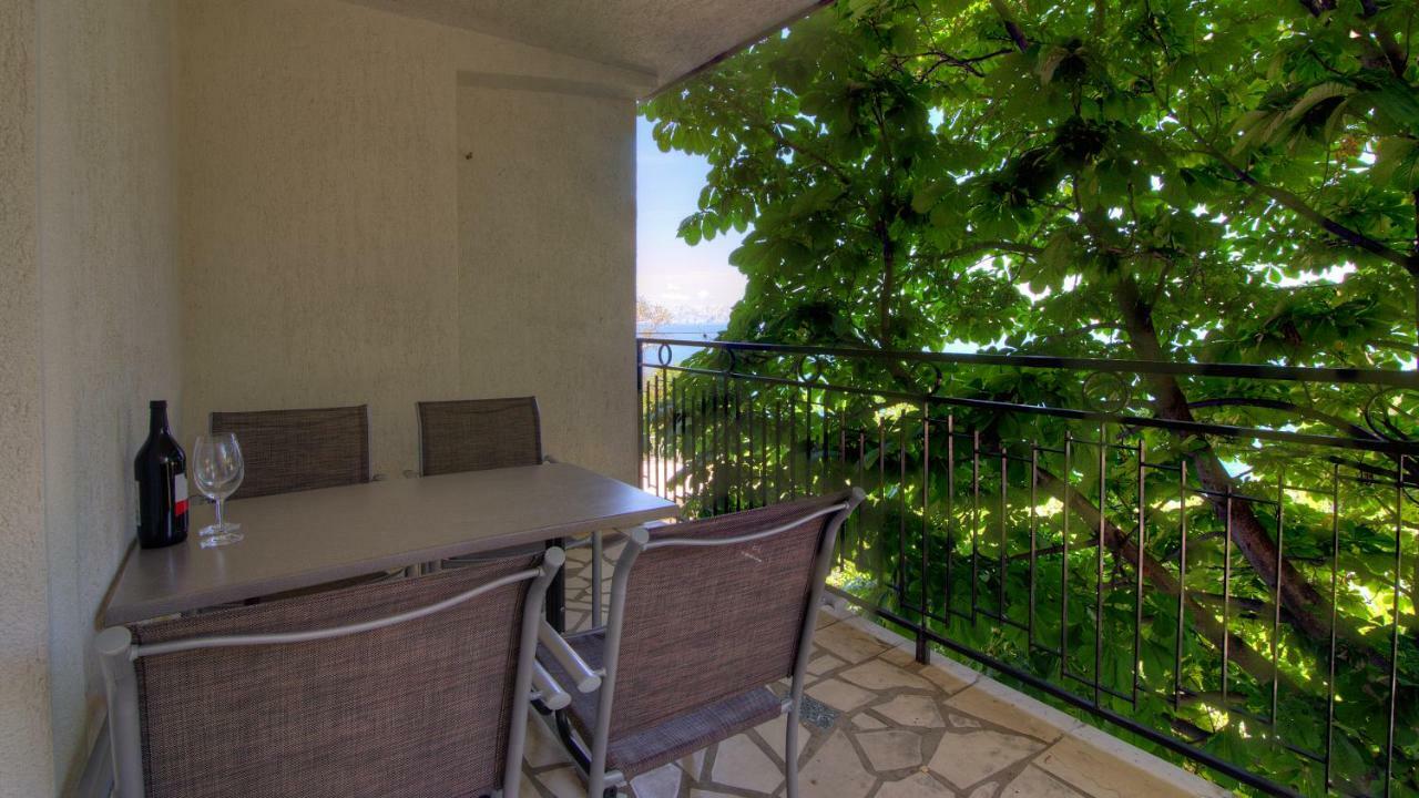 Senj Apartment Buitenkant foto