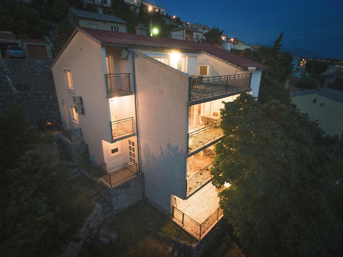 Senj Apartment Buitenkant foto